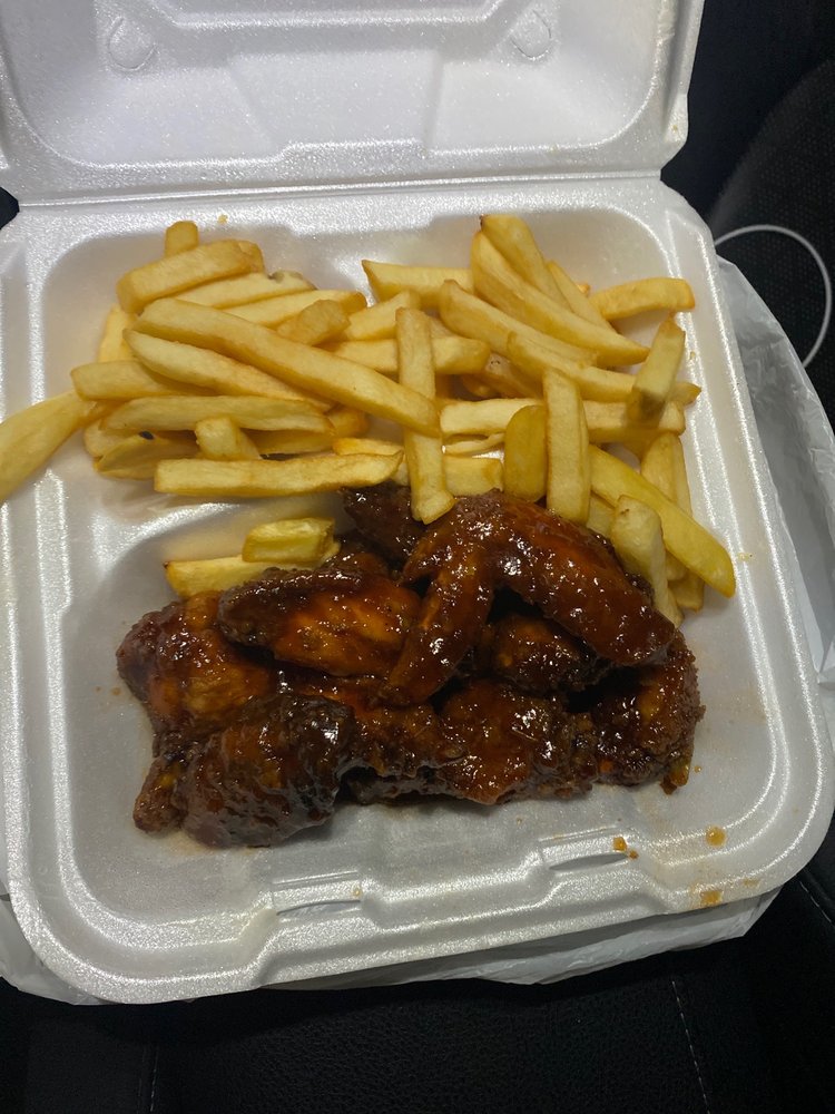 Banana's Bar & Lounge