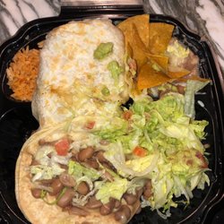 La Hacienda Mexican Grill photo