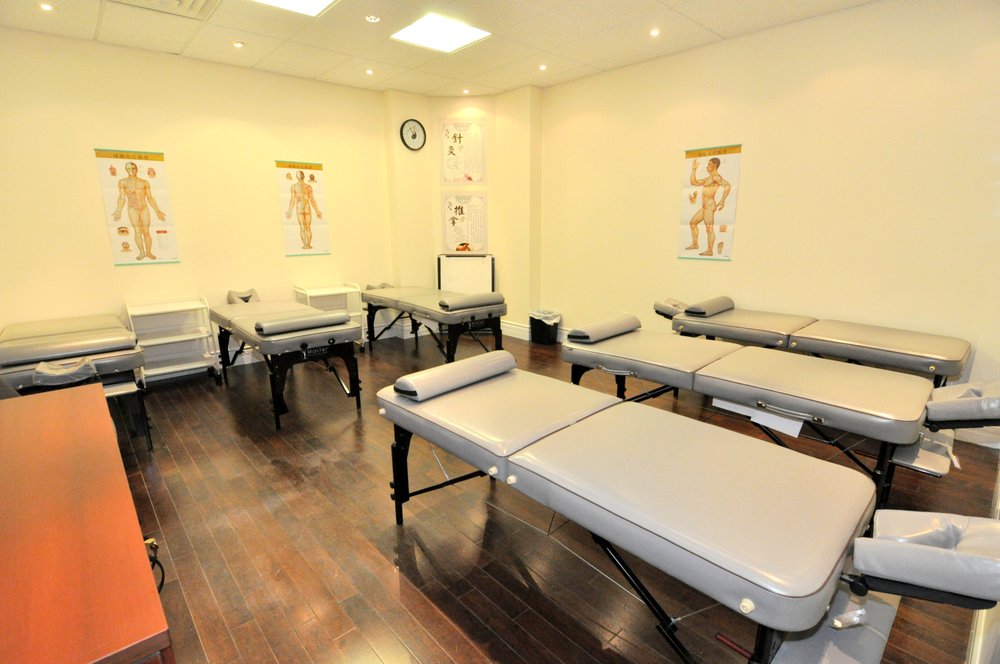 John & Jenny Traditional Chinese Medicine College
