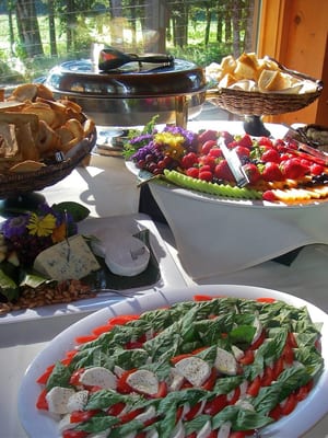Elephants Catering Menu Wedding Tips And Inspiration Elephants Catering And Events 1611 Se 7th Ave Portland Or