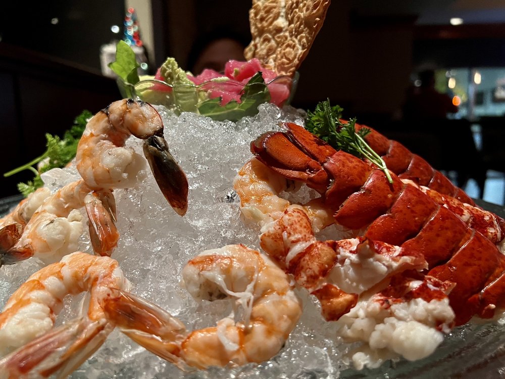 Fleming’s Prime Steakhouse & Wine Bar