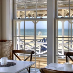 Cliffside Beach Club 21 Photos Hotels 46 Jefferson Ave Photo Of Cliffside Beach Club Nantucket Ma United States