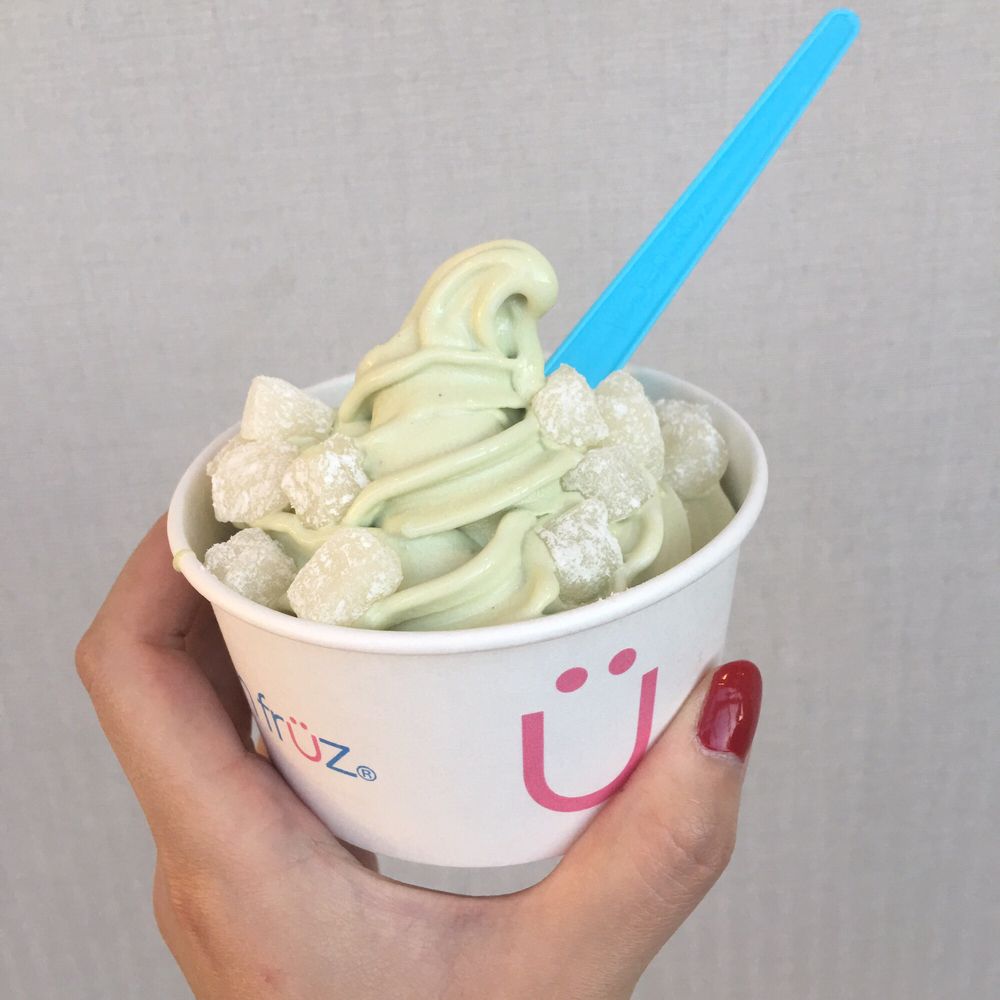 Yogen Fruz
