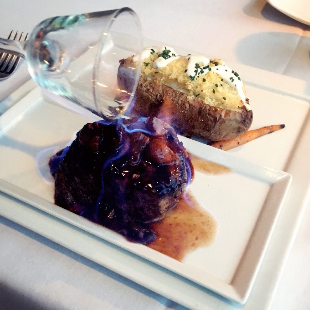 Bentley’s on 27 - 136 Photos & 112 Reviews - Seafood - 201 S College St