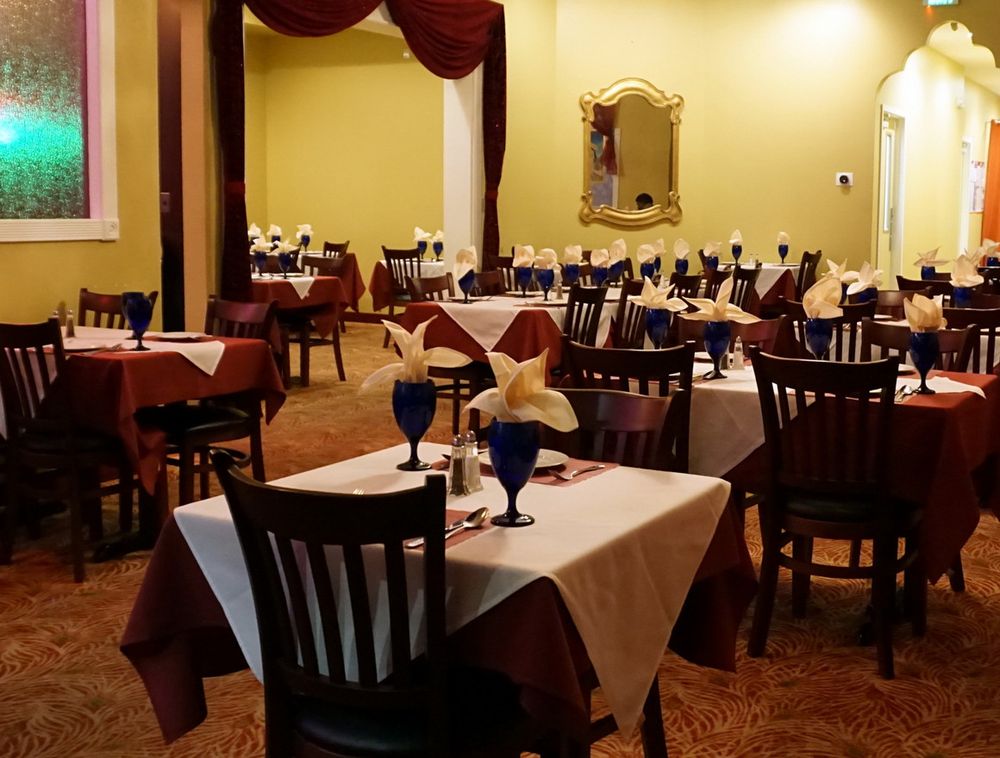 Taste of Taj Restaurant & Bar