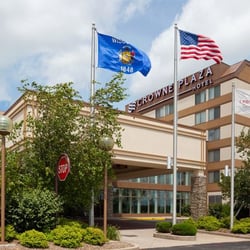 Crowne Plaza Hotel Madison 44 Photos 70 Reviews Hotels Photo Of Crowne Plaza Hotel Madison Wi United States