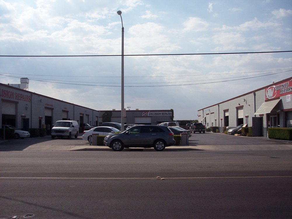 AV Collision Repairs