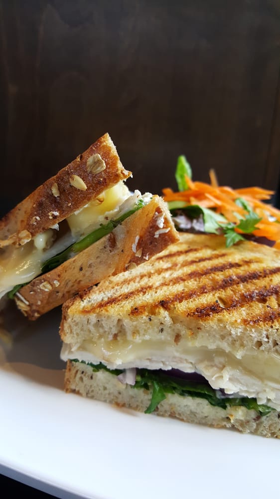 Amarith Cafe + Bakehouse