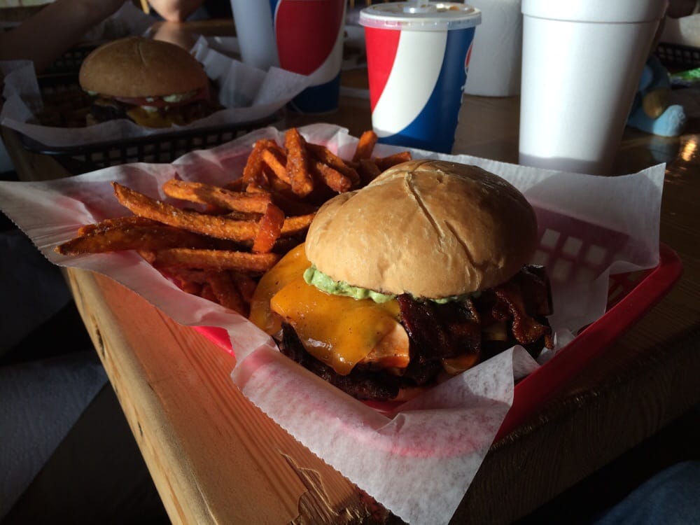 Joe’s CLOSED 23 Photos & 36 Reviews Burgers 490 N Freedom Blvd