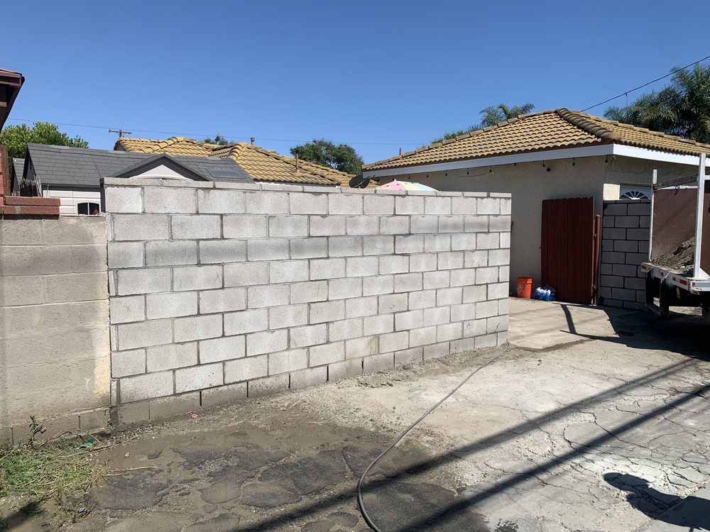 Makisi Construction