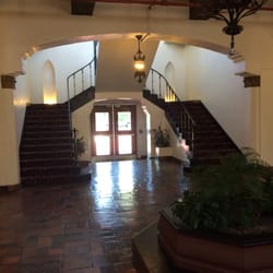 Alameda Hotel Apartments 16 Photos 1415 Broadway Photo Of Alameda Hotel Apartments Ca United States Grand Staircase