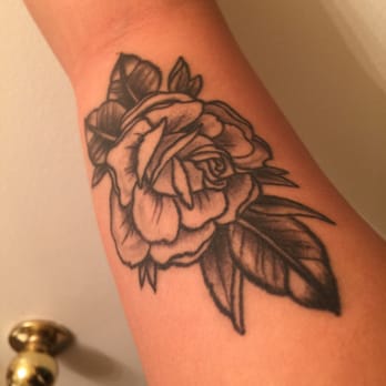 alaska street tattoo parlour 11 photos u0026 14 reviews piercing alaska street tattoo parlour 11 photos u0026 14 reviews piercing