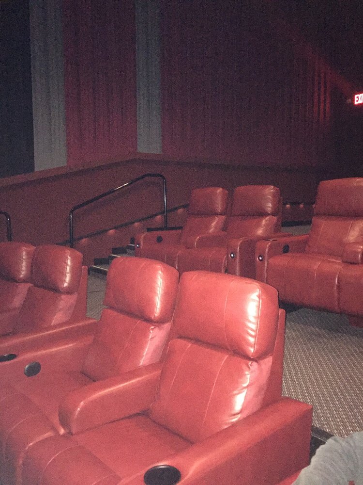 Ridge Cinemas 39 Reviews Cinema 5200 S Moorland Rd, New Berlin