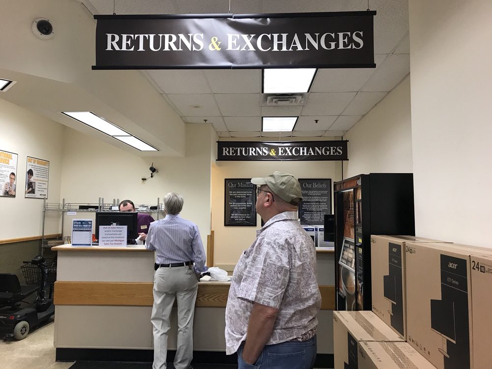 Micro Center 41 Photos & 103 Reviews Computers 32800 Concord Dr