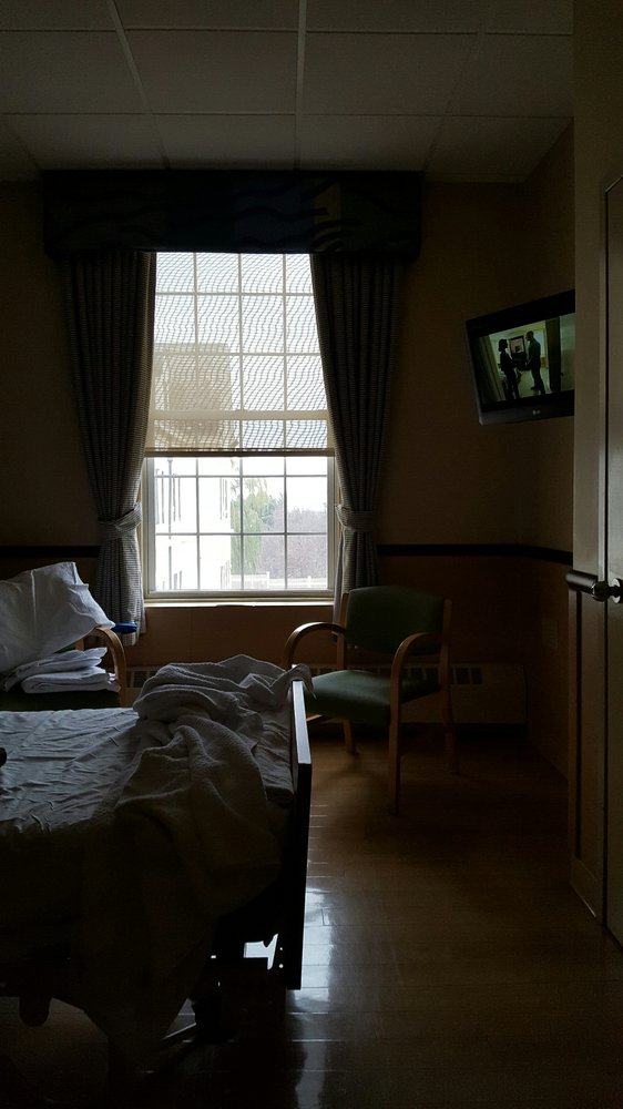 Glengariff Health Care Center 24 Photos & 16 Reviews Rehabilitation