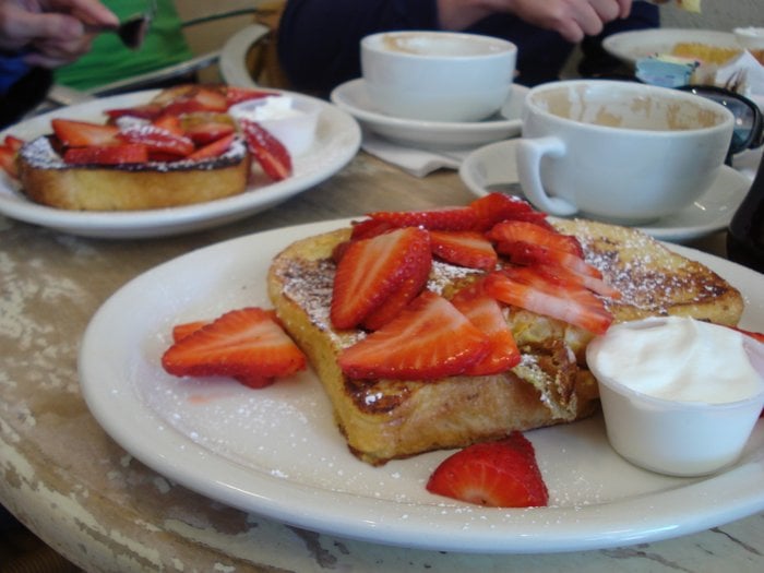 Mmmfrench toast + strawberries - Yelp