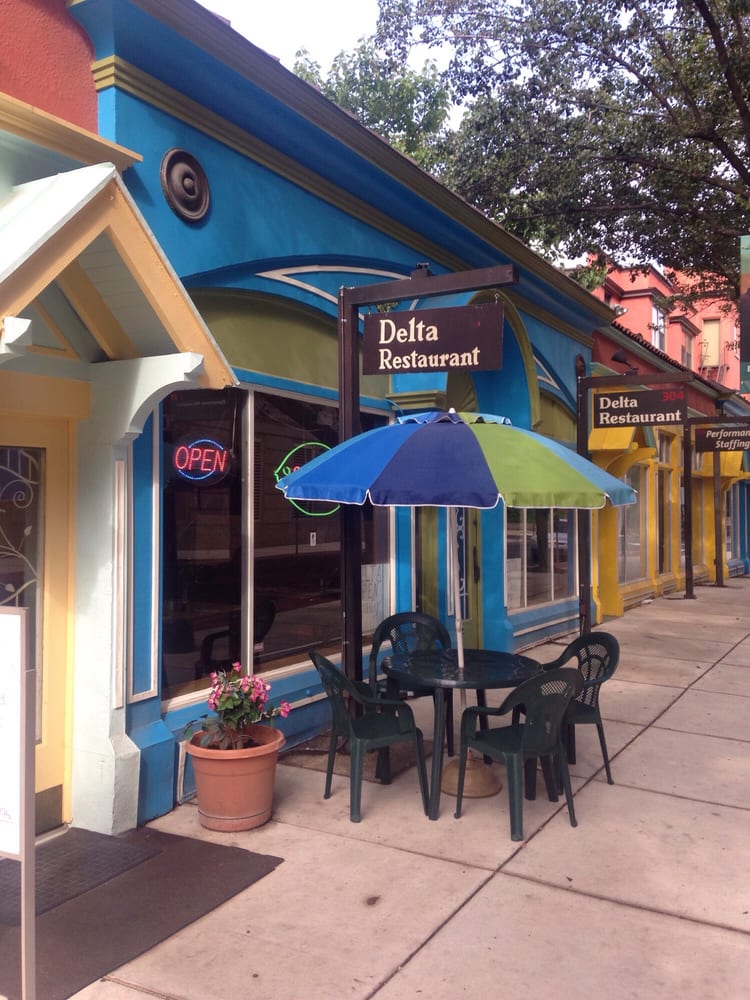 Delta Restaurant 10 Photos Breakfast & Brunch 304 W 9th St