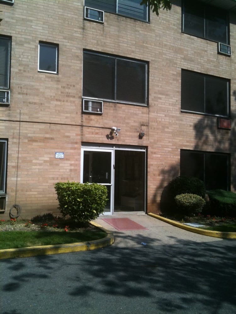 Mayfair Care Center Retirement Homes 100 Baldwin Rd, Hempstead, NY