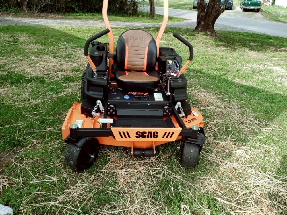 Charlie's Lawn Care