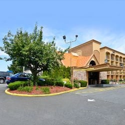 Howard Johnson By Wyndham Clifton Nj 18 Photos 30 Reviews Photo Of Howard Johnson By Wyndham Clifton Nj United States