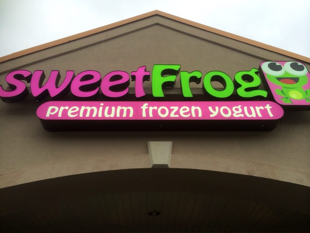 sweetFrog Premium Frozen Yogurt