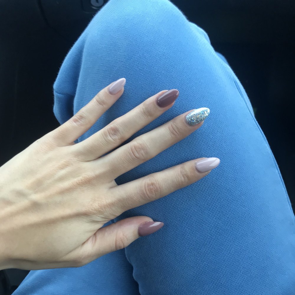 Carnation Nails & Spa