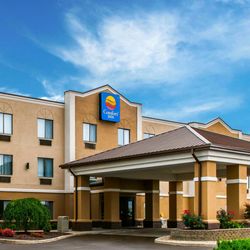 Comfort Inn S Emerson Ave In In Last Updated May 2019 Yelp