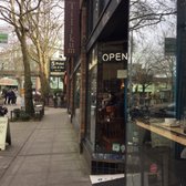 Tilikum Place Cafe Parking Tilikum Place Cafe Parking