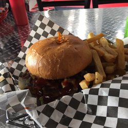 The Burger Life Order Food Online 92 Photos 103 Reviews Photo Of The Burger Life Naperville Il United States