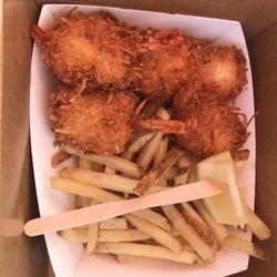 The Snack Shack 26 Photos 13 Reviews Seafood 1 Pacific Blvd Photo Of The Snack Shack Long Beach Ny United States Coconut Shrimp