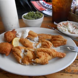 Three Fishermen Seafood Restaurant 91 Photos 128 Reviews Photo Of Three Fishermen Seafood Restaurant North Fort Myers Fl United States