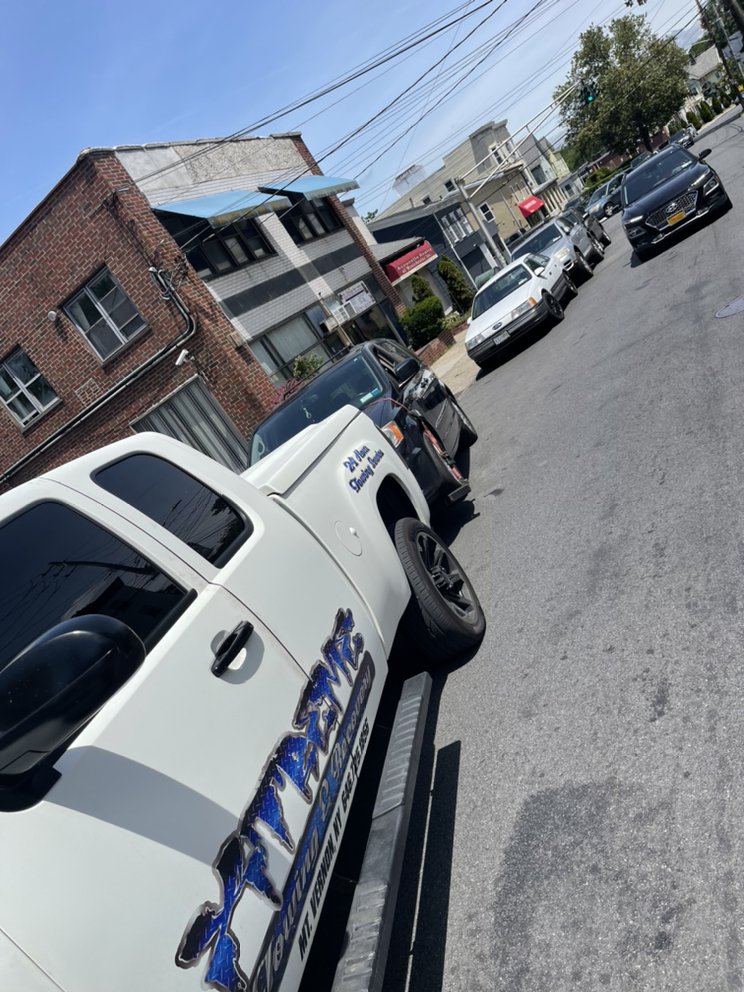Xtreme Towing & Recovery