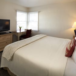 The Tides Oceanview Inn Cottages 110 Photos 79 Reviews Photo Of The Tides Oceanview Inn Cottages Pismo Beach Ca United States King Guest Room