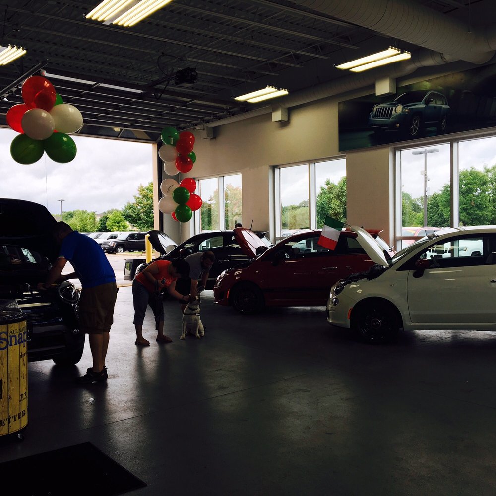 Schlossmann Dodge City Chrysler Jeep Ram Fiat 15 Photos & 24 Reviews Car Dealers 19100 W