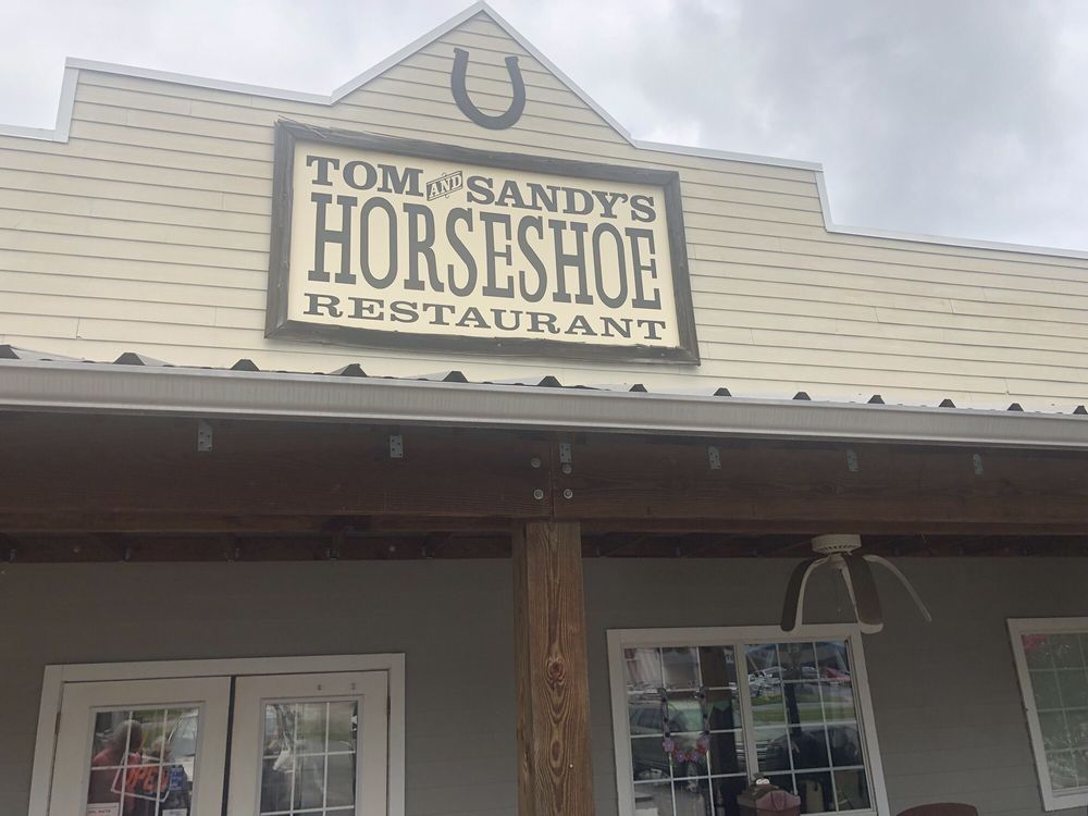 Tom & Sandy’s Horseshoe Restaurant Southern 194 Broad St