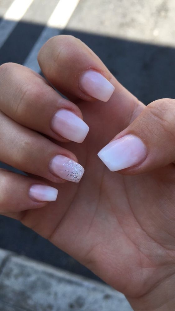 Posted A Vid Too Pinkwhite Ombré Gel Builder Nails With Glitter