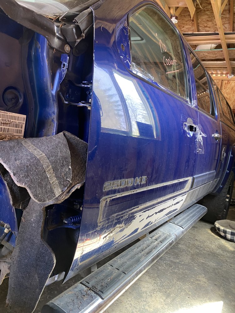 Tumwater Airport Collision Center