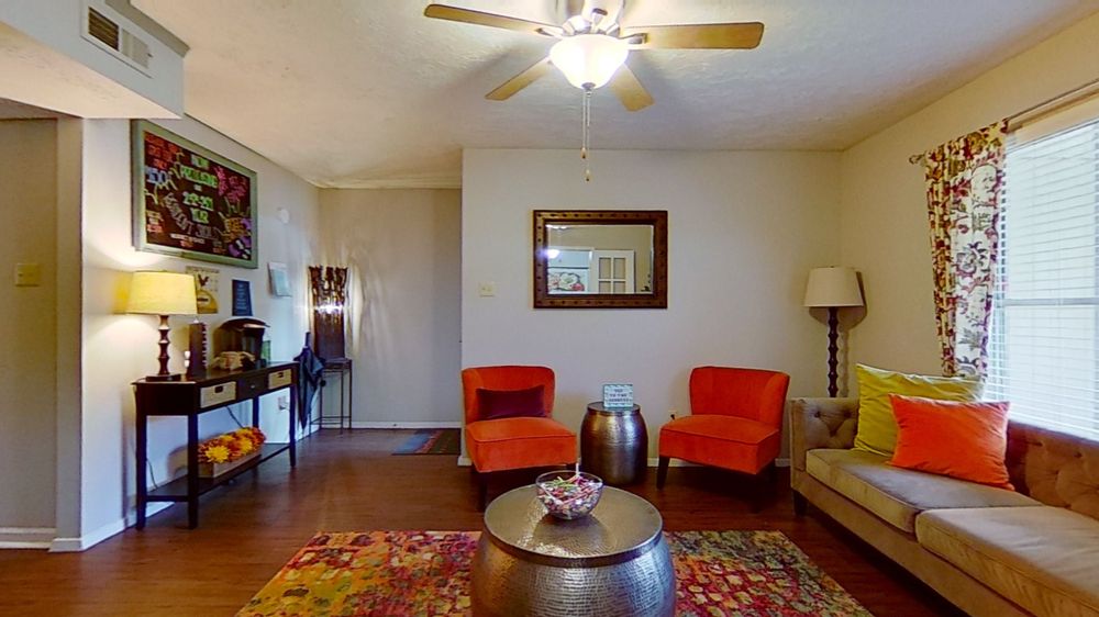 Hunters Point Apartments