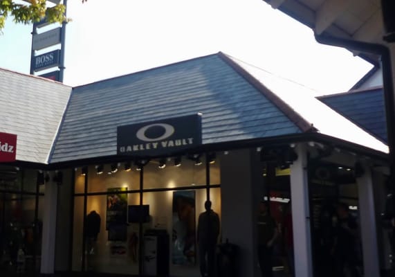 Oakley Cheshire Oaks Oakley Cheshire Oaks