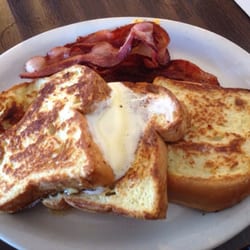 Roberts Restaurant Closed 13 Reviews Diners 216 N Lake St Photo Of Roberts Restaurant Boyne City Mi United States