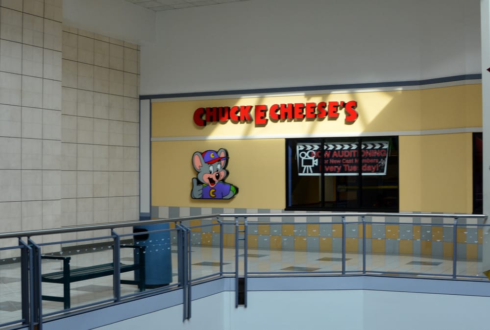 Chuck E. Cheese