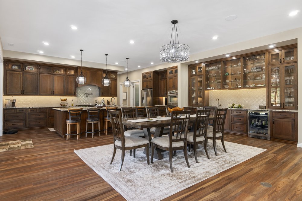 Cabinets By Trivonna