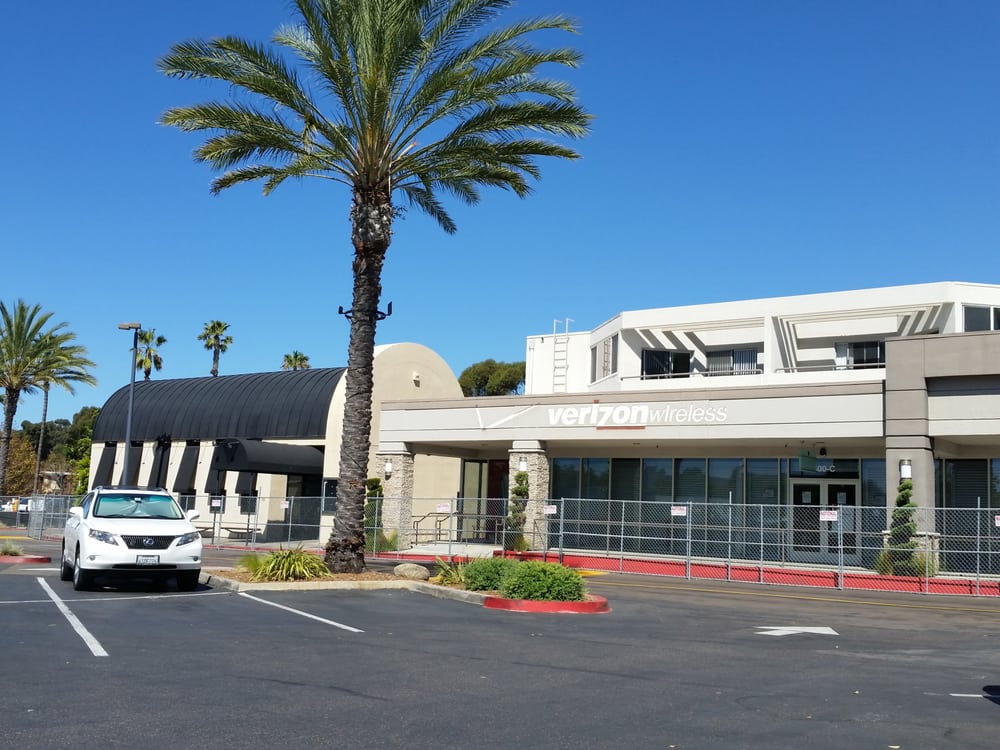 The Shops at La Jolla Village 15 Reviews Shopping Centers 8800