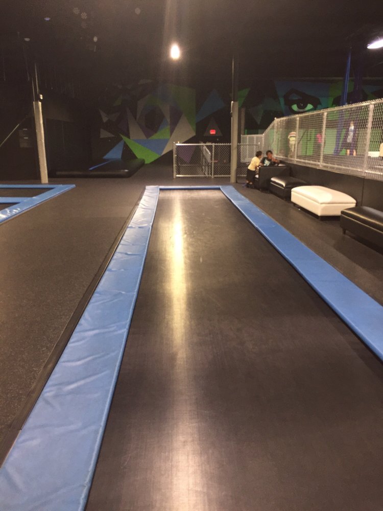 Quantum Leap Extreme Air Sports 10 Reviews Trampoline Parks 4335