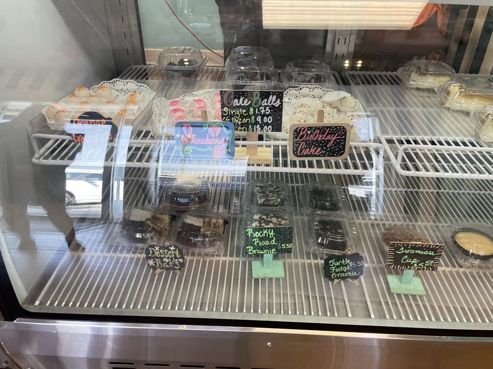 Cheesecake Royale Bakery