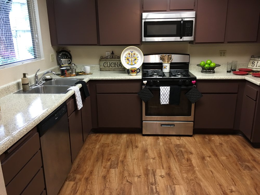 Crown Point Apartments 11 Photos & 13 Reviews Apartments 1840 S