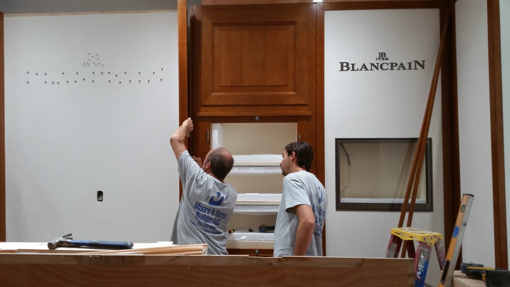 Moore & Sons Builder