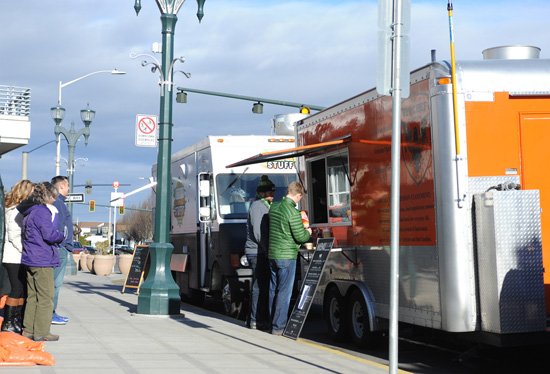 Wetmore Plaza Everett Food Truck Location