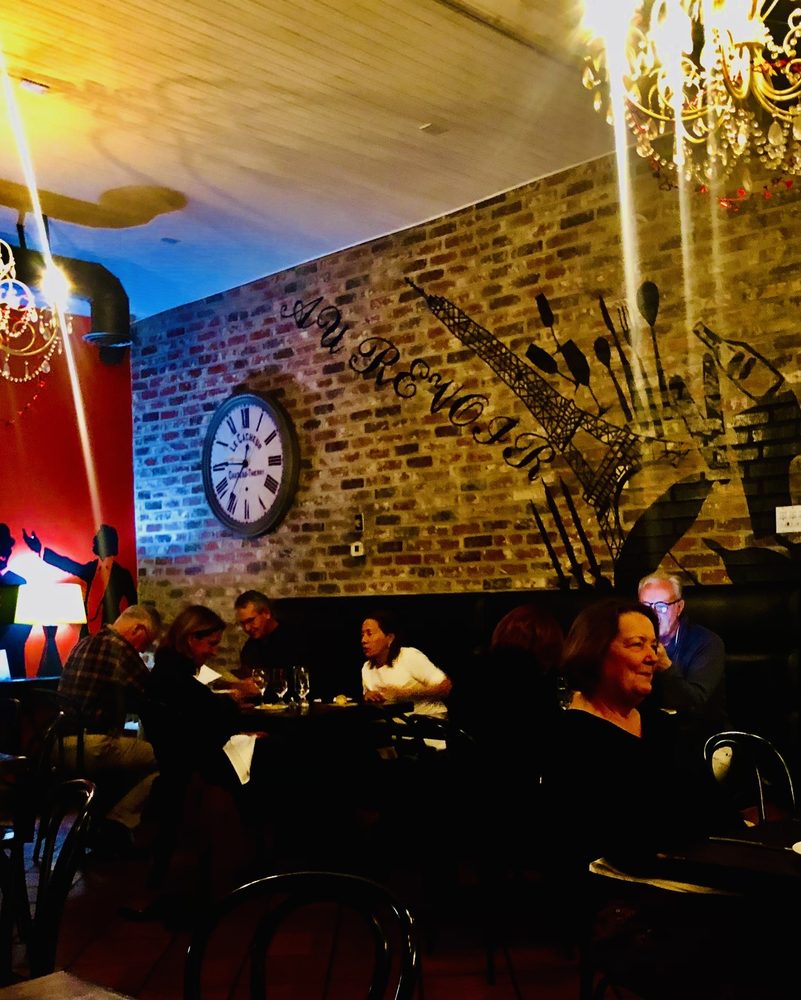 Au Revoir French Bistro