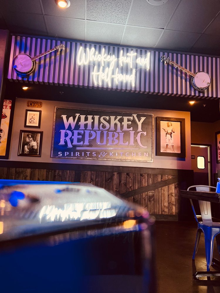Whiskey Republic, Redlands Roadtrippers